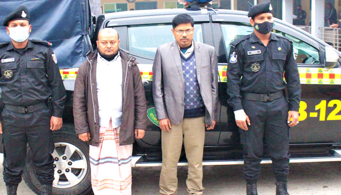 সিরাজগঞ্জের র‌্যাব-১২’র অভিযানে স্বর্ণসহ অজ্ঞান পার্টির ২ সদস্য গ্রেফতার