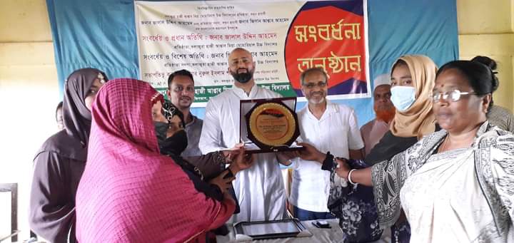 বড়লেখায় সংবর্ধনা ও আলোচনা সভা অনুষ্ঠিত