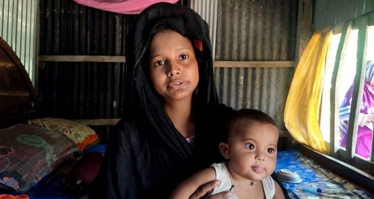 ভোলার বোরহানউদ্দিনে যৌতুকের দাবিতে গৃহবধূকে নির্যাতন।