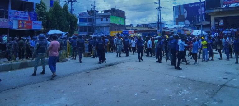 খাগড়াছড়িতে আওয়ামী লীগ-বিএনপি সংঘর্ষে