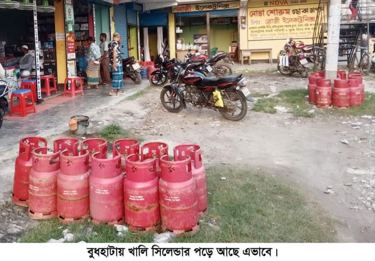 আশাশুনি এলপিজি গ্যাসের কৃত্রিম সংকটে ব্যবহারকারীরা ভোগান্তিতে