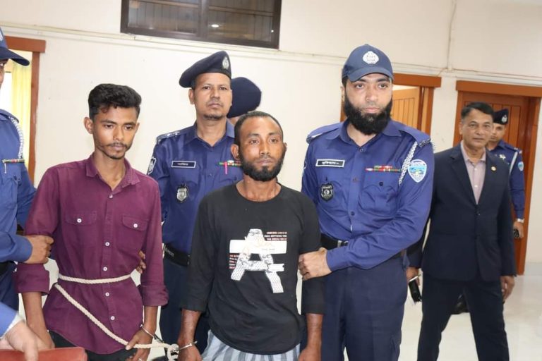 বান্দরবানে মেঘলা এলাকায় ছিনতাইকারীর ছুরিকাঘাত মামলায় দুইজন আসামি গ্রেফতার