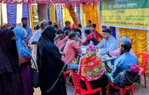 তেতুলিয়া বিজয় দিবস উপলক্ষ্যে আশা শালবাহান স্বাস্থ্যসেবা কেন্দ্রের ফ্রি মেডিকেল ক্যাম্প