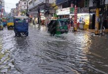 নিম্নচাপে বরিশালে বিপৎসীমার ওপর নদীর পানি