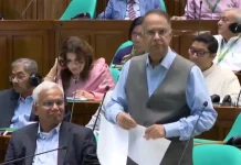 দেশে জ্বালানি তেলের পর্যাপ্ত মজুত রয়েছে : জ্বালানিমন্ত্রী