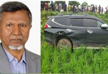 বৃদ্ধাকে বাঁচাতে গিয়ে বগুড়ার শিবগঞ্জে দুর্ঘটনার কবলে প্রতিমন্ত্রী