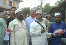 ডেঙ্গু প্রতিরোধে কালিগঞ্জে জামায়াতের লিফলেট বিতরণ