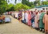নড়াইলপ স্ত্রীর মৃত্যুর সাড়ে ৩ ঘণ্টা পর নামাজরত অবস্থায় প্রাণ গেল স্বামীর